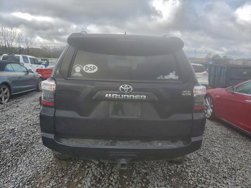 Photo 6 from auction – 2015 TOYOTA 4RUNNER SR with VIN JTEBU5JR9F5227881