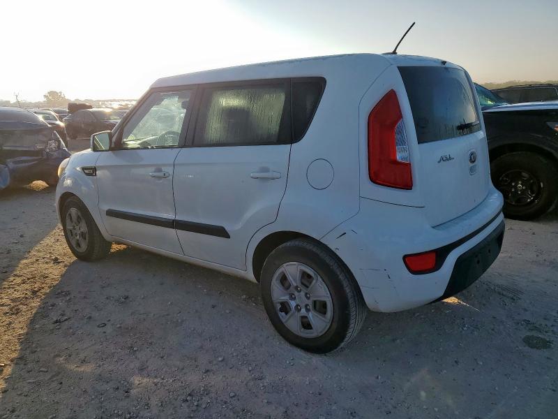 Photo 2 from auction – 2013 KIA SOUL with VIN KNDJT2A56D7483802