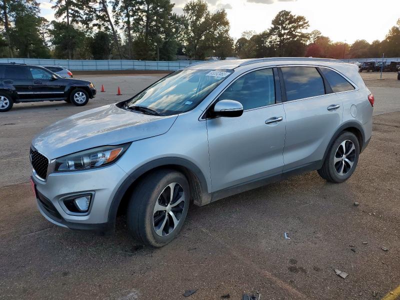 KIA SORENTO EX 2016 with VIN 5XYPH4A51GG153418 - Photo from auction