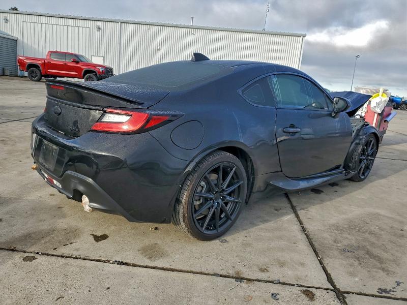 Фото 3 с аукциона – 2023 SUBARU BRZ LIMITE с VIN JF1ZDBE13P9701720
