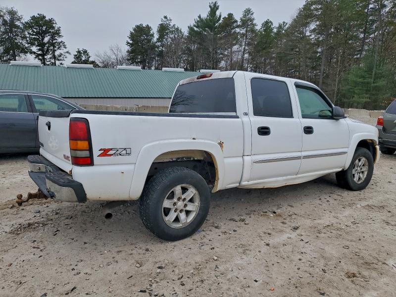 Photo 3 from auction – 2006 GMC NEW SIERRA with VIN 2GTEK13Z561260715