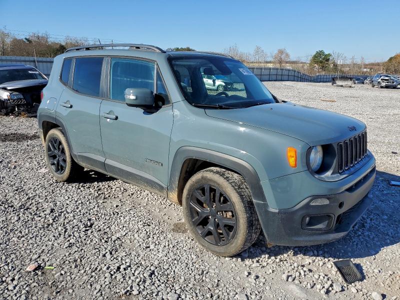 Photo 4 from auction – 2017 JEEP RENEGADE L with VIN ZACCJABB2HPG63879