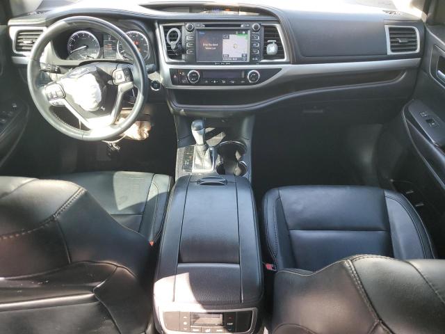 Photo 8 from auction – 2016 TOYOTA HIGHLANDER with VIN 5TDKKRFH2GS178388