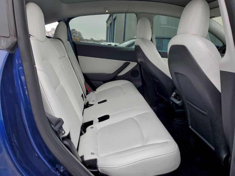 Photo 10 from auction – 2021 TESLA MODEL Y with VIN 5YJYGDEE6MF228599