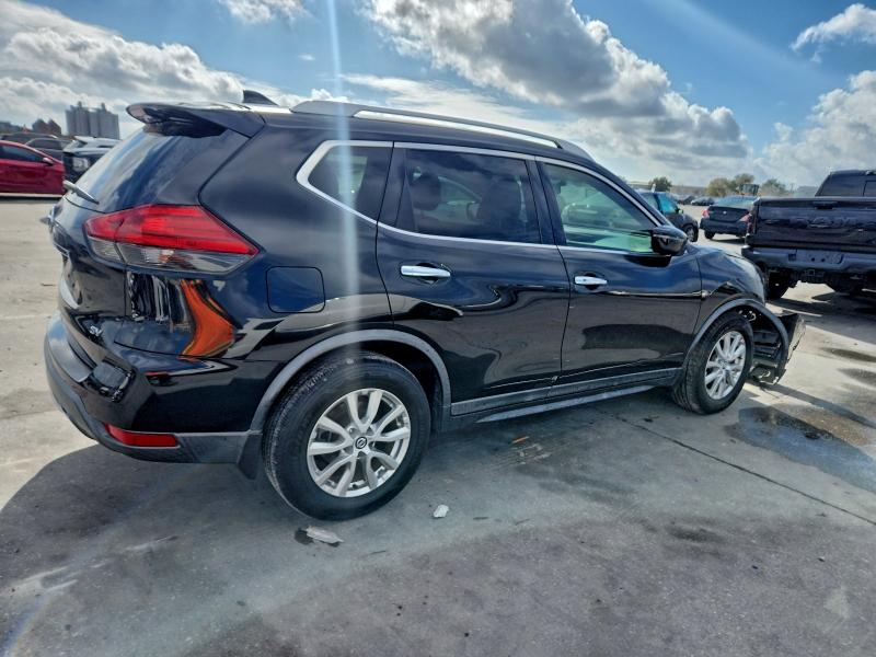 Foto 3 de la subasta – 2017 NISSAN ROGUE S con VIN KNMAT2MT2HP606978