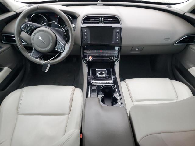 Foto 8 de la subasta – 2017 JAGUAR XE con VIN SAJAR4BG7HA955266