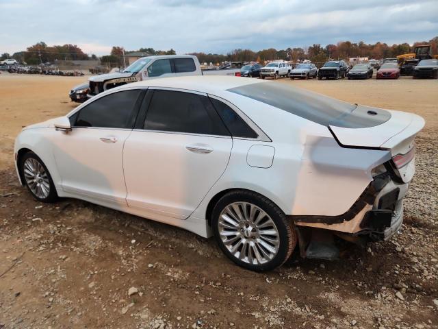 Photo 2 from auction – 2016 LINCOLN MKZ with VIN 3LN6L2G91GR601487