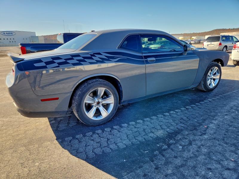 Photo 3 from auction – 2018 DODGE CHALLENGER with VIN 2C3CDZAG7JH127850