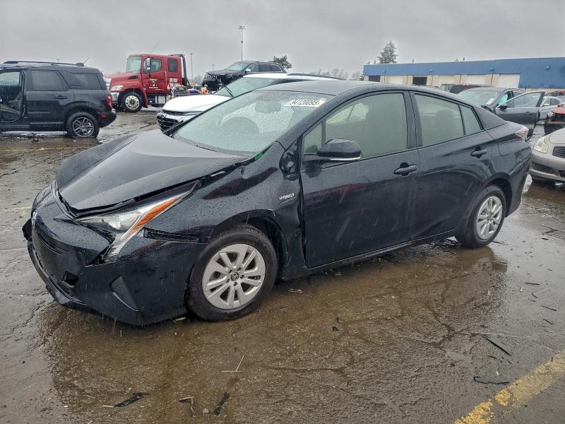 TOYOTA PRIUS 2016 with VIN JTDKBRFUXG3520149 - Photo from auction