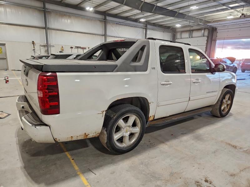 Photo 3 from auction – 2007 CHEVROLET AVALANCHE with VIN 3GNFK12357G137613