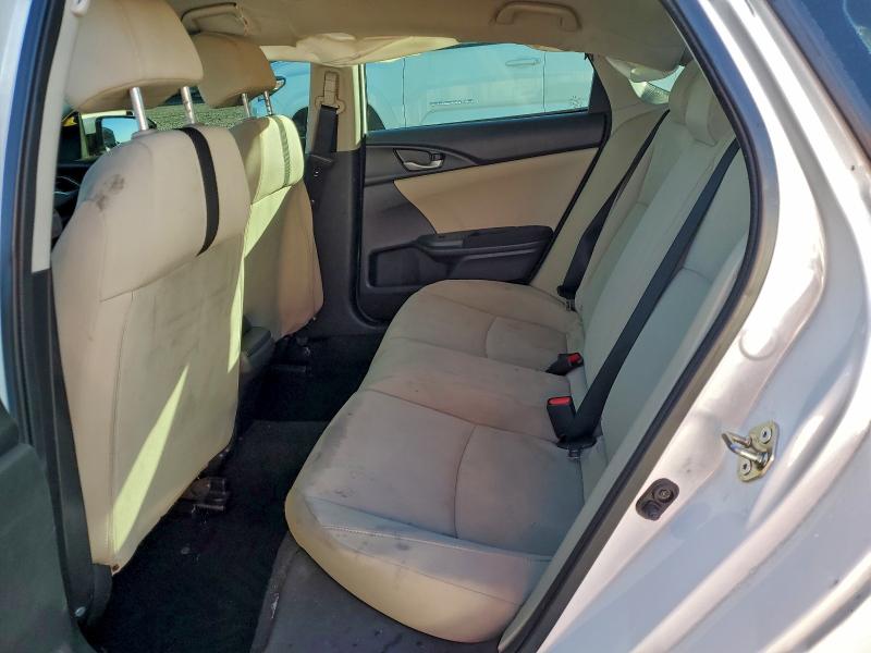 Photo 10 from auction – 2018 HONDA CIVIC LX with VIN 19XFC2F5XJE033497