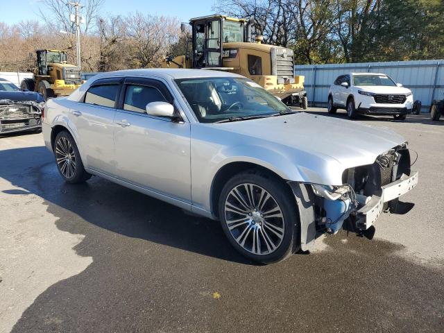 Photo 4 from auction – 2010 CHRYSLER 300 S with VIN 2C3CA2CV3AH262237