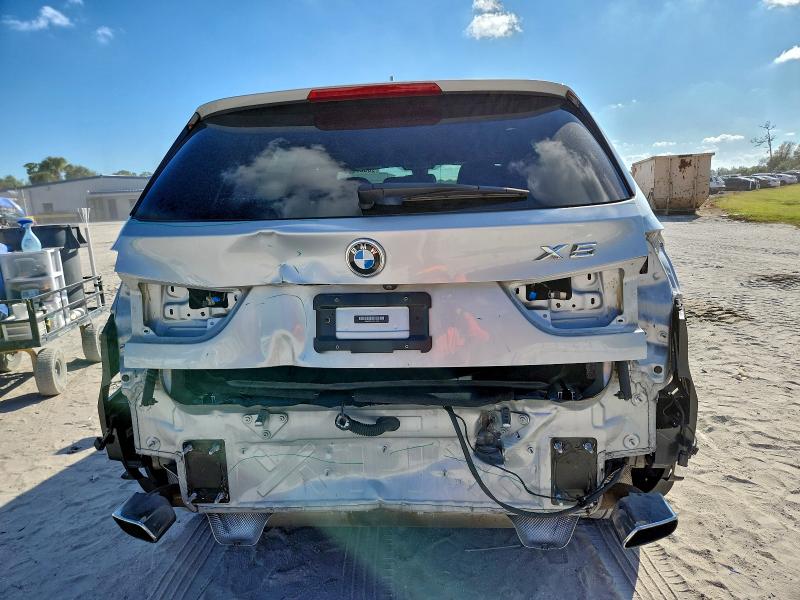 Photo 6 from auction – 2018 BMW X5 SDRIVE3 with VIN 5UXKR2C55J0Z14780