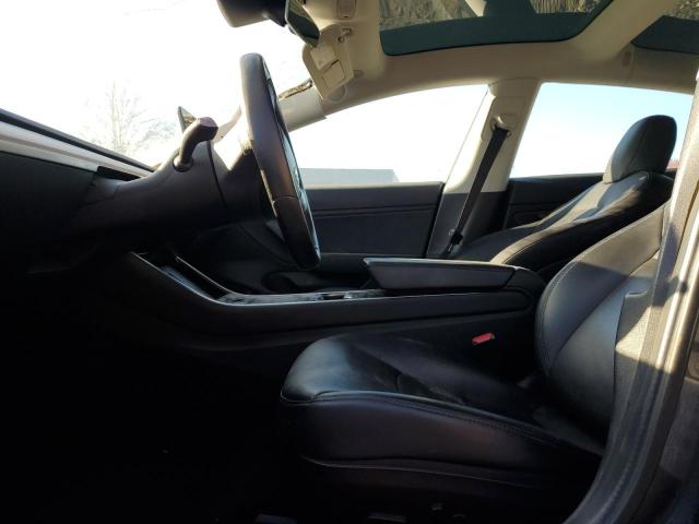 Photo 7 from auction – 2019 TESLA MODEL 3 with VIN 5YJ3E1EB2KF452101