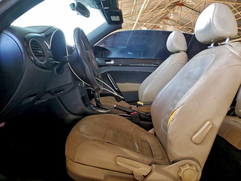Photo 7 from auction – 2013 VOLKSWAGEN BEETLE with VIN 3VW5P7AT3DM801458