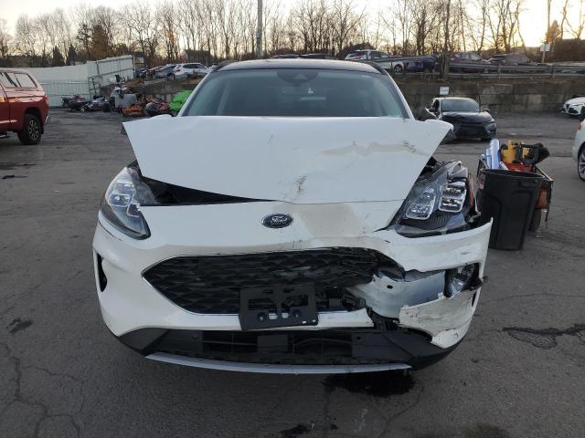 Photo 5 from auction – 2020 FORD ESCAPE TIT with VIN 1FMCU9J90LUA90391
