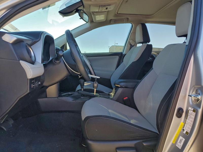 Photo 7 from auction – 2017 TOYOTA RAV4 XLE with VIN 2T3WFREV4HW321807