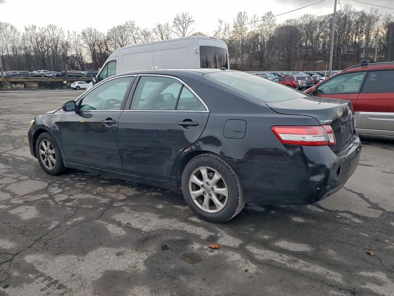 Photo 2 from auction – 2011 TOYOTA CAMRY with VIN 4T1BF3EK7BU212128