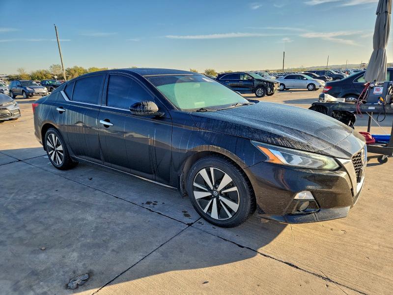 Photo 4 from auction – 2019 NISSAN ALTIMA SV with VIN 1N4BL4DV7KC134556