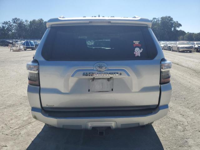 Photo 6 from auction – 2014 TOYOTA 4RUNNER SR with VIN JTEBU5JR0E5185194