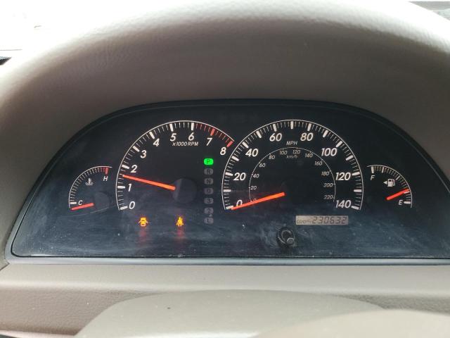Photo 9 from auction – 2005 TOYOTA CAMRY with VIN 4T1BE30K35U081780