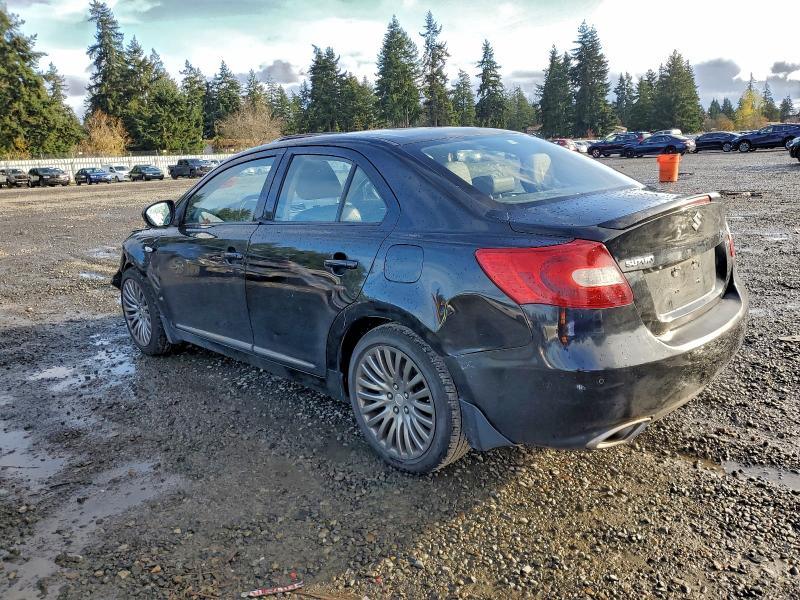 Photo 2 from auction – 2010 SUZUKI KIZASHI SL with VIN JS2RF9A76A6100291
