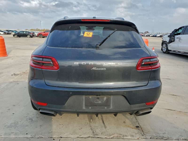 Photo 6 from auction – 2018 PORSCHE MACAN with VIN WP1AA2A57JLB19217