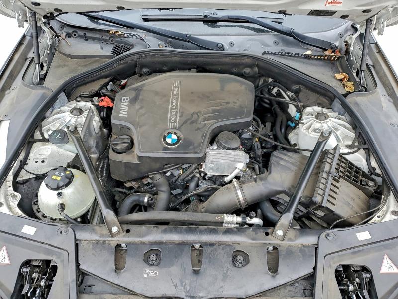 Photo 11 from auction – 2016 BMW 528 I with VIN WBA5A5C53GG349983