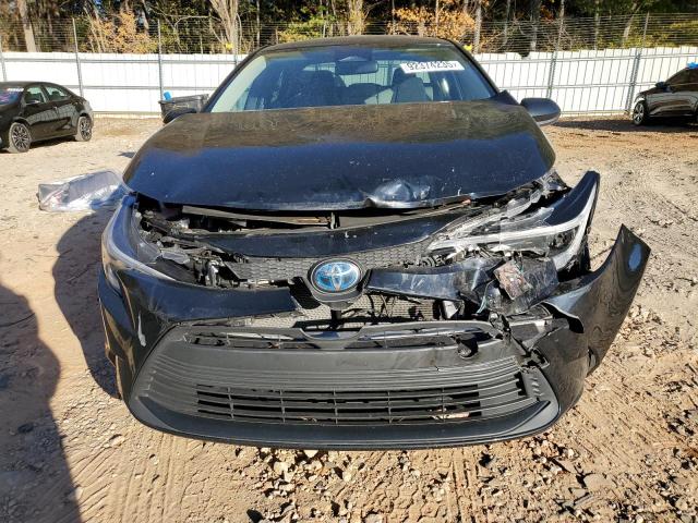 Zdjęcie 5 z aukcji – 2024 TOYOTA COROLLA z VIN JTDBCMFE0R3047681
