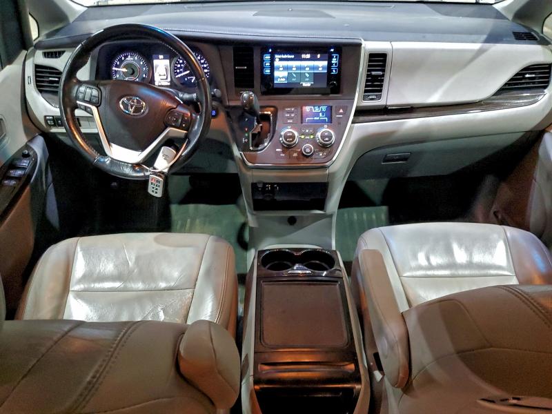Photo 8 from auction – 2016 TOYOTA SIENNA XLE with VIN 5TDYK3DCXGS694013