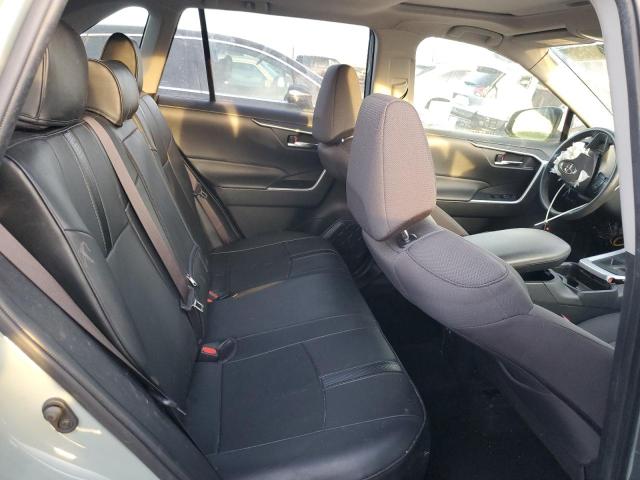 Photo 11 from auction – 2019 TOYOTA RAV4 XLE with VIN JTMW1RFV2KD027064