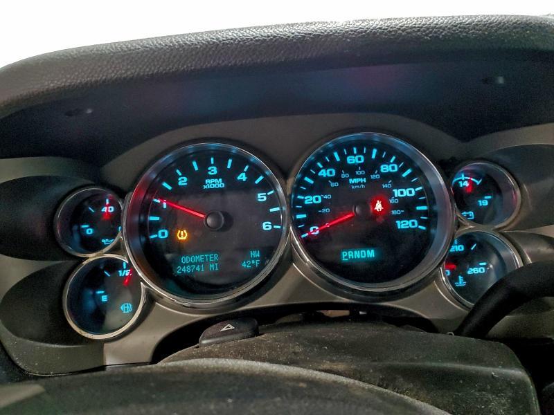 Photo 9 from auction – 2011 CHEVROLET SILVERADO with VIN 1GCPKSE36BF156504