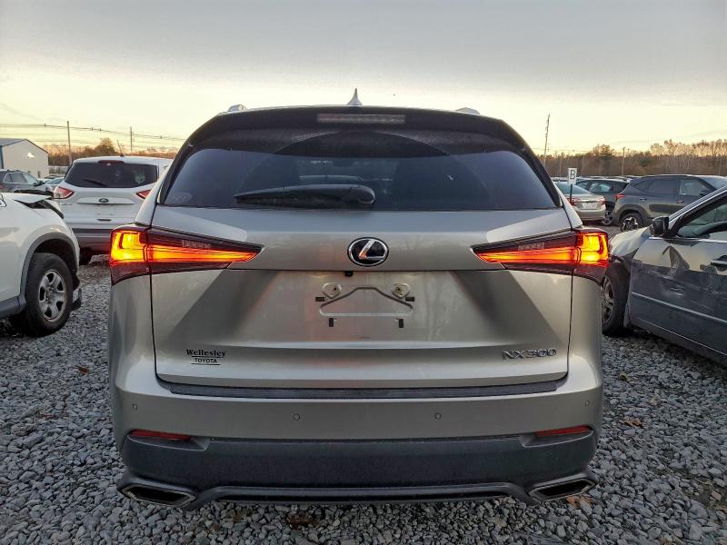 Photo 6 from auction – 2018 LEXUS NX 300 BAS with VIN JTJBARBZ7J2164807