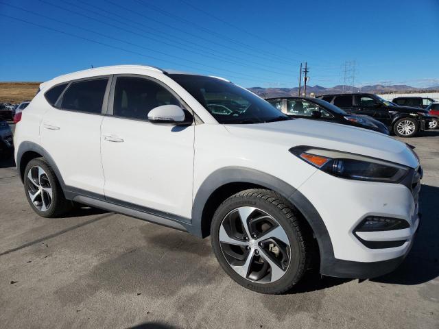 Photo 4 from auction – 2016 HYUNDAI TUCSON LIM with VIN KM8J33A28GU206095