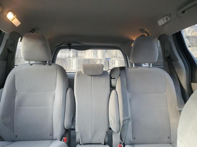 Photo 10 from auction – 2015 TOYOTA SIENNA LE with VIN 5TDKK3DCXFS662599