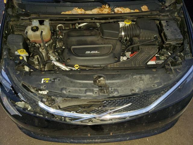 Photo 12 from auction – 2018 CHRYSLER PACIFICA T with VIN 2C4RC1DGXJR129981