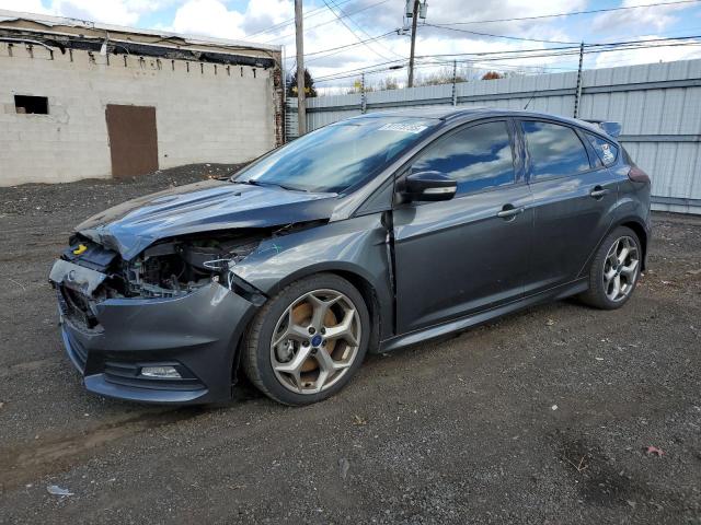 FORD FOCUS ST 2016 with VIN 1FADP3L93GL206744 - Photo from auction