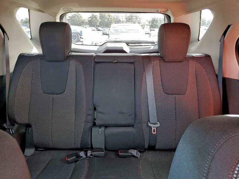 Photo 10 from auction – 2017 CHEVROLET EQUINOX LT with VIN 2GNFLFE32H6121162