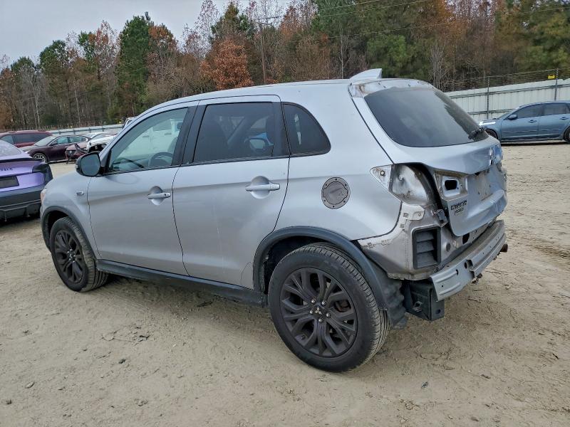 Photo 2 from auction – 2017 MITSUBISHI OUTLANDER with VIN JA4AP3AUXHZ034385