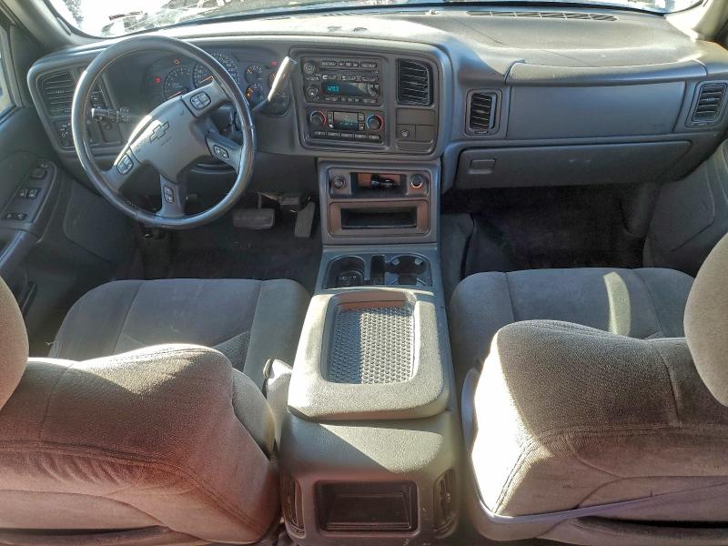 Photo 8 from auction – 2005 CHEVROLET SILVERADO with VIN 1GCEK19TX5Z115369