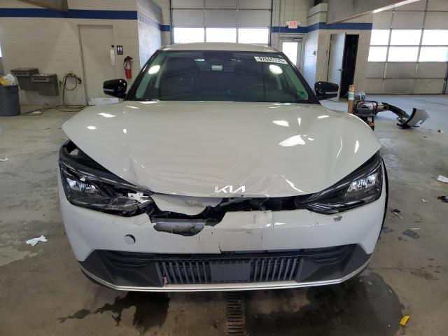 Photo 5 from auction – 2024 KIA EV6 LIGHT with VIN KNDC3DLC3R5218256