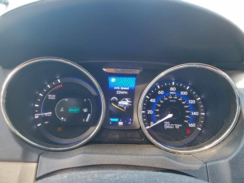 Photo 9 from auction – 2012 HYUNDAI SONATA with VIN KMHEC4A43CA057373