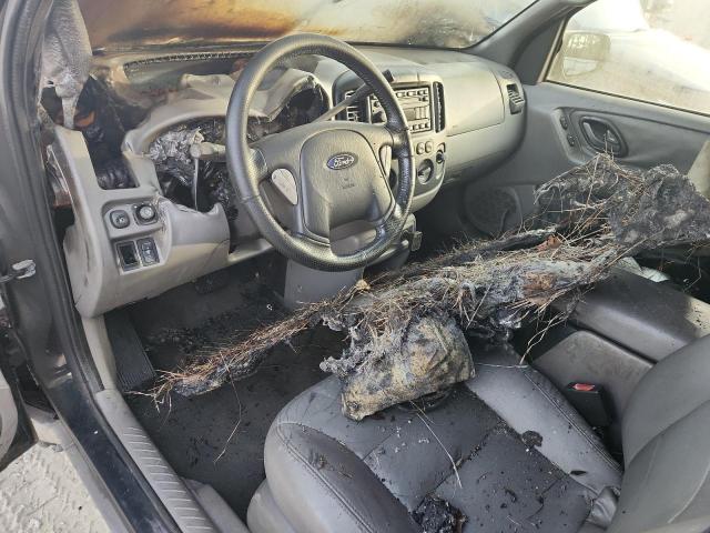 Photo 8 from auction – 2002 FORD ESCAPE XLT with VIN 1FMYU03122KC38978