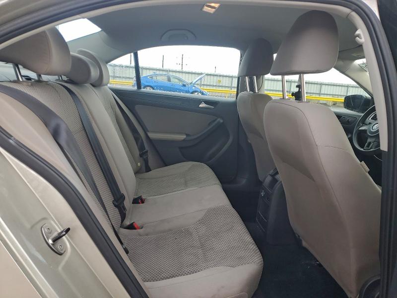 Photo 10 from auction – 2014 VOLKSWAGEN JETTA BASE with VIN 3VW2K7AJ5EM299120