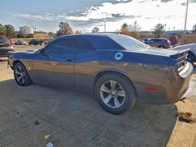 Photo 2 from auction – 2018 DODGE CHALLENGER with VIN 2C3CDZAG2JH236104