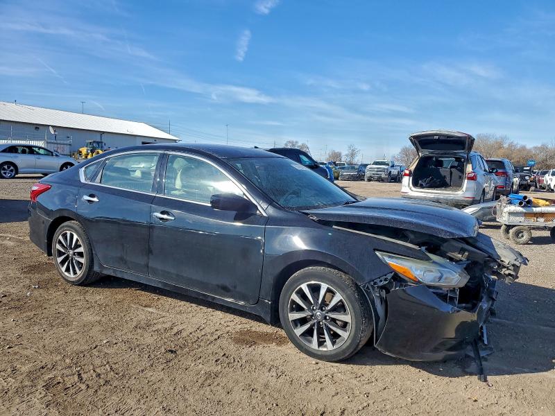 Photo 4 from auction – 2016 NISSAN ALTIMA 2.5 with VIN 1N4AL3AP8GC203807