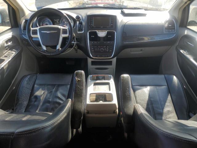 Photo 8 from auction – 2015 CHRYSLER TOWN & COU with VIN 2C4RC1BGXFR637586