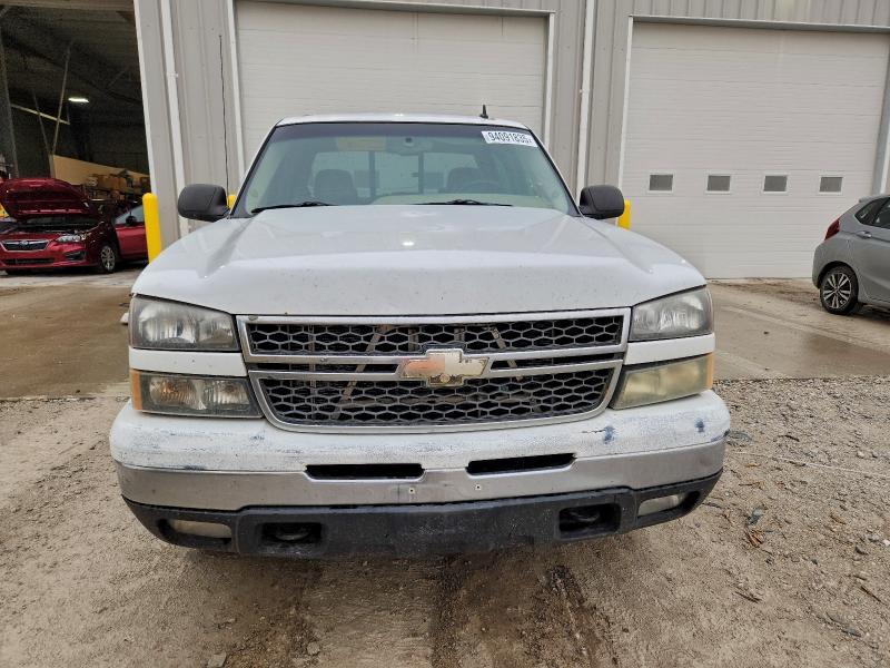 Photo 5 from auction – 2006 CHEVROLET SILVERADO with VIN 2GCEK13T261122853
