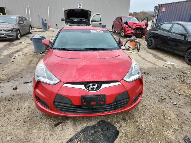 Photo 5 from auction – 2014 HYUNDAI VELOSTER with VIN KMHTC6AD7EU200295