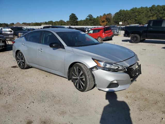 Photo 4 from auction – 2022 NISSAN ALTIMA SR with VIN 1N4BL4CV1NN373417